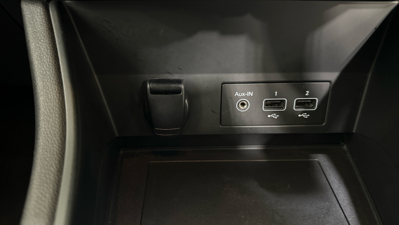 Renault Captur 1.0 TCE 100 Iconic 5dr Petrol Hatchback